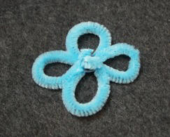 how to make flowers from pipe cleaners